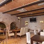Kleine In Mit Privatem Balkon By Interhome Omiš