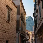 Kleine In Mit Privatem Balkon By Interhome Apartman Omiš